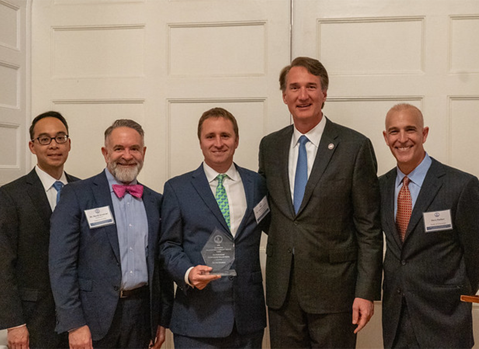 Governor Youngkin and OrthoVirginia representatives